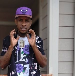 Meet your Posher, Derrick